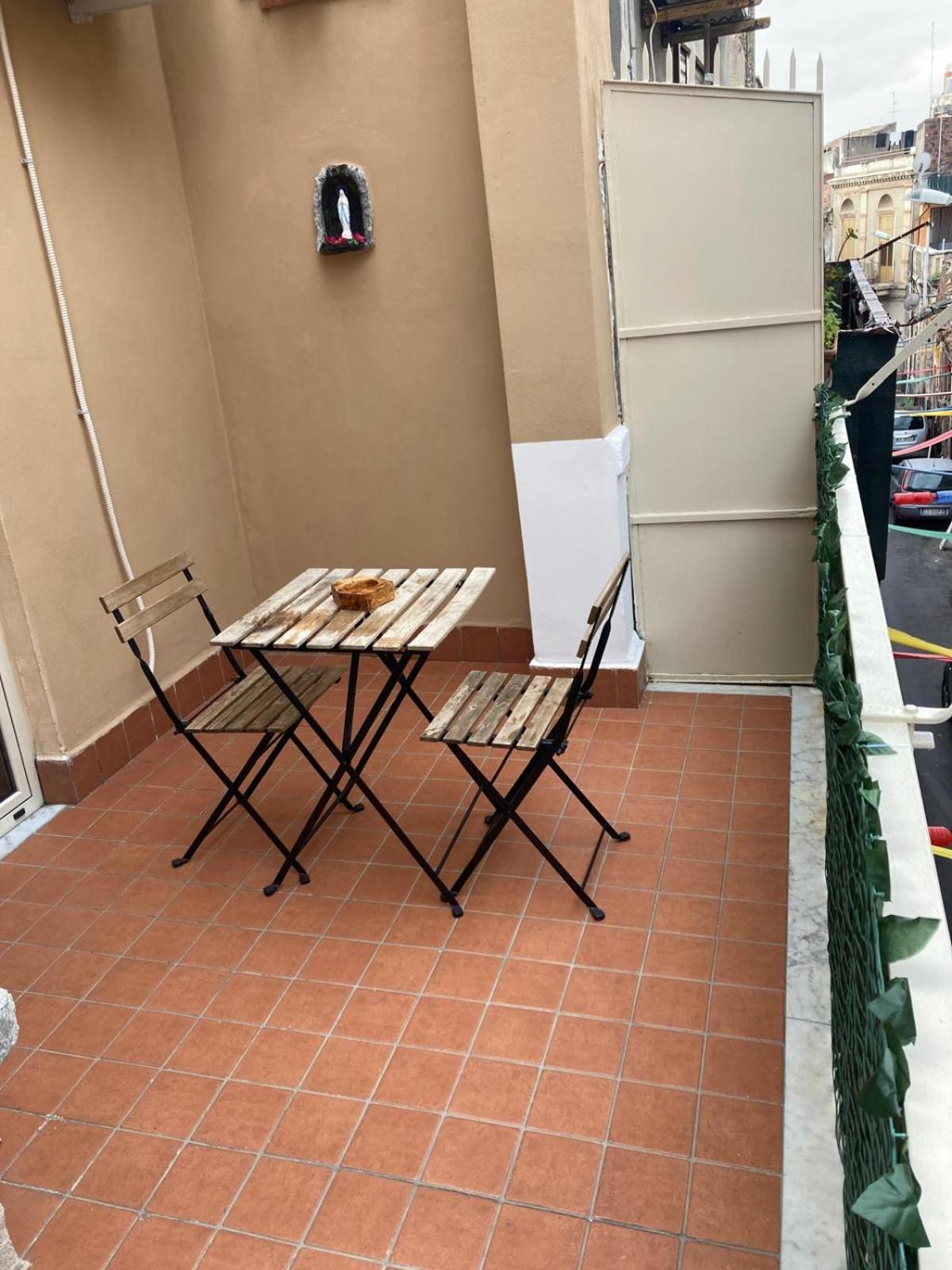 Ferienwohnung Casa D'Amici CTA Exterior foto